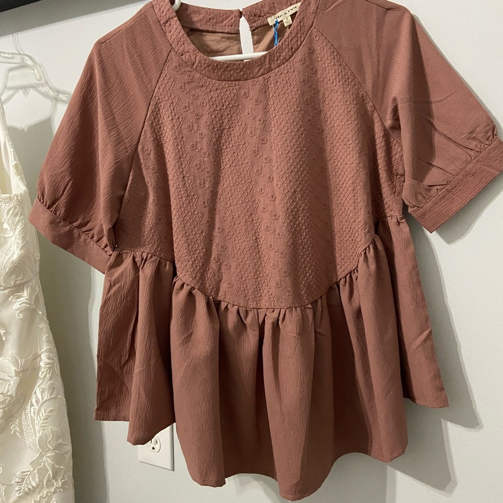 Mauve boutique top